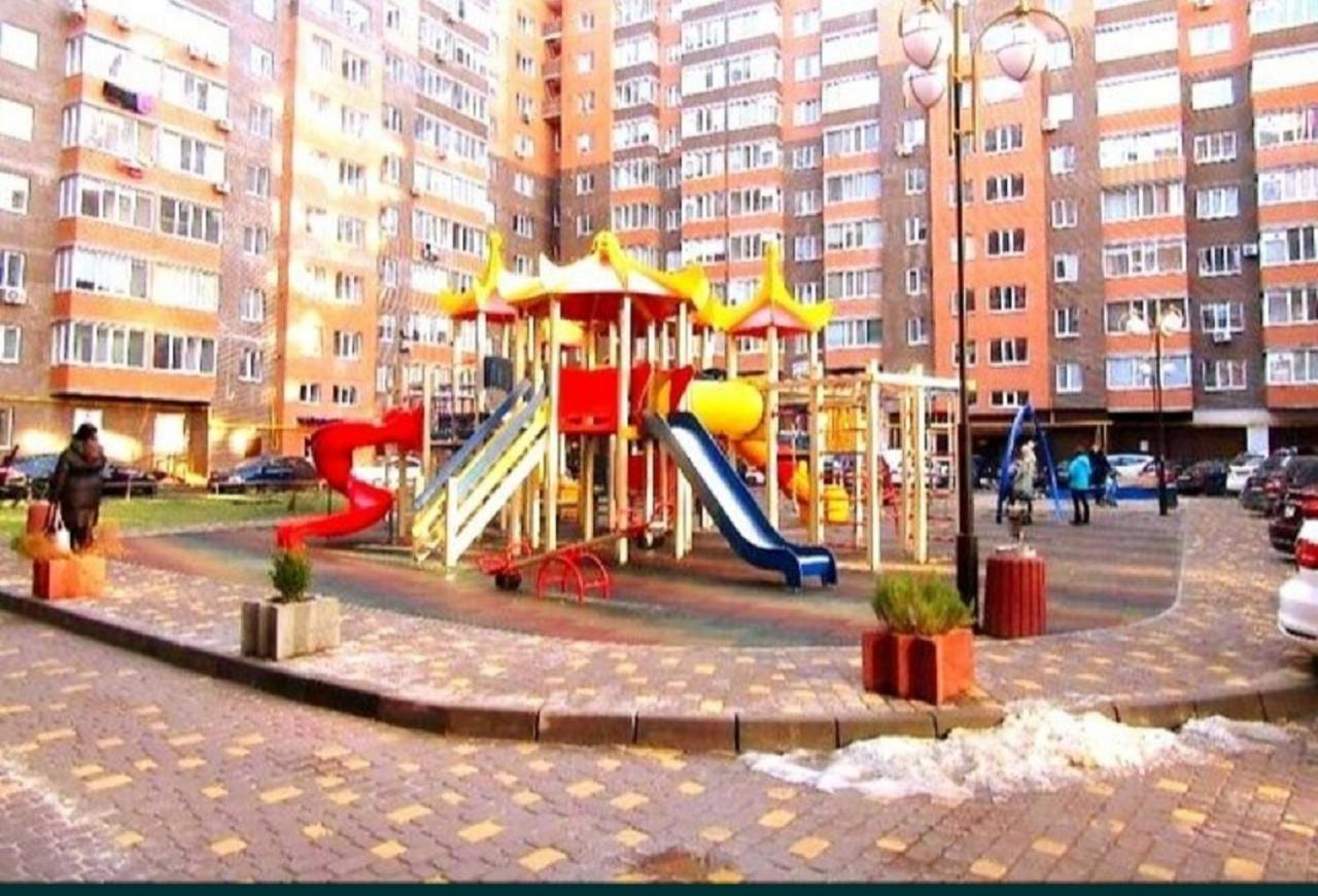 Квартира В Новострое Жк.Набережнный Квартал Vinnytsia Luaran gambar